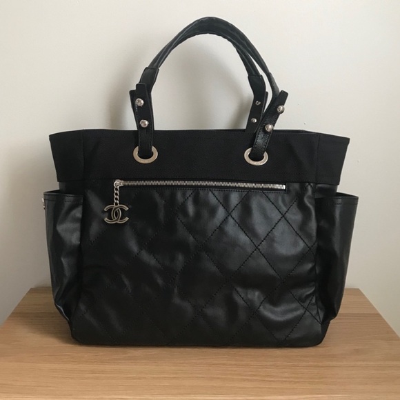 CHANEL Handbags - Authentic Chanel Large Bag